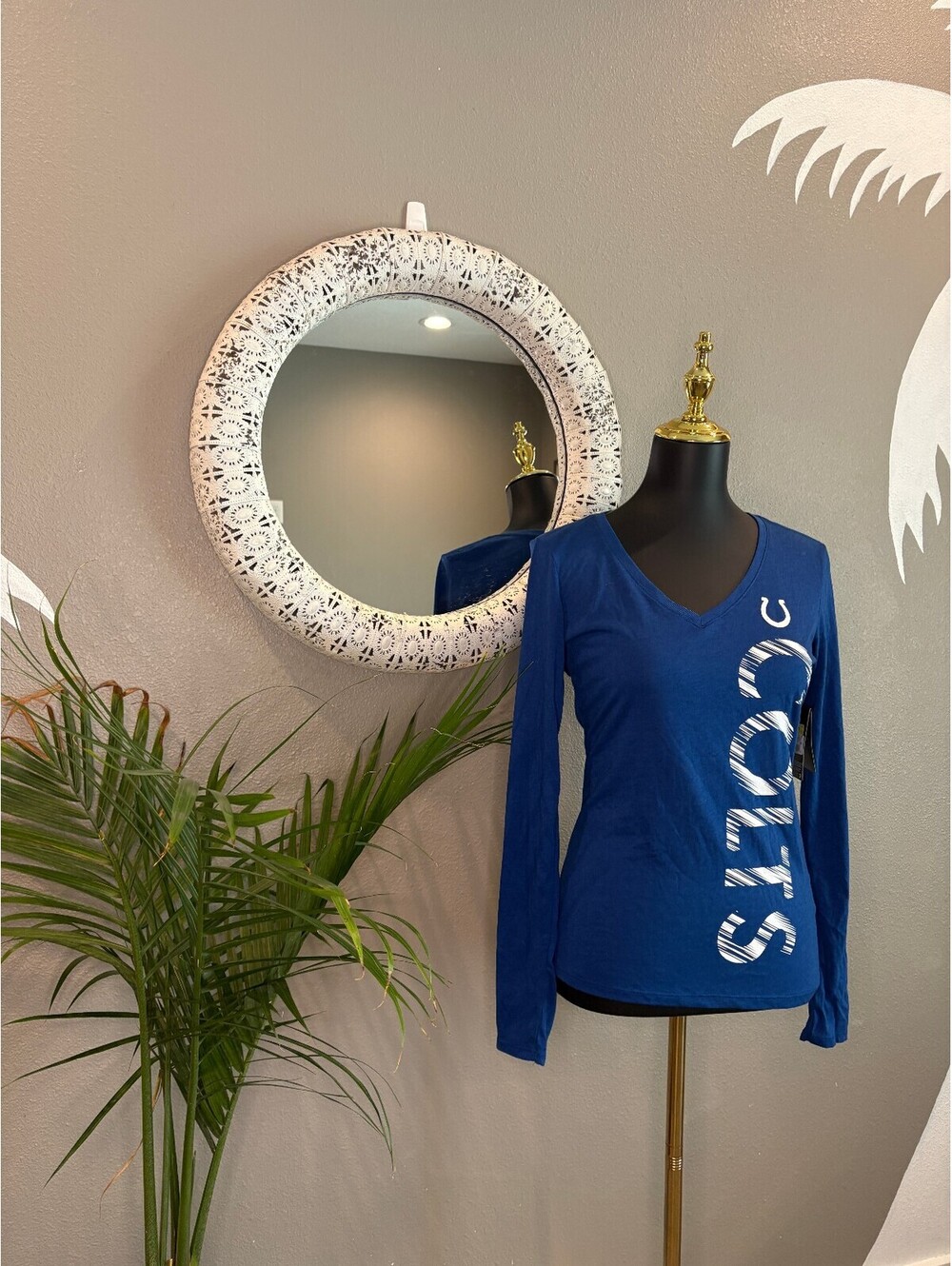 Colts Women's Long Sleeve V-Neck T-Shirt